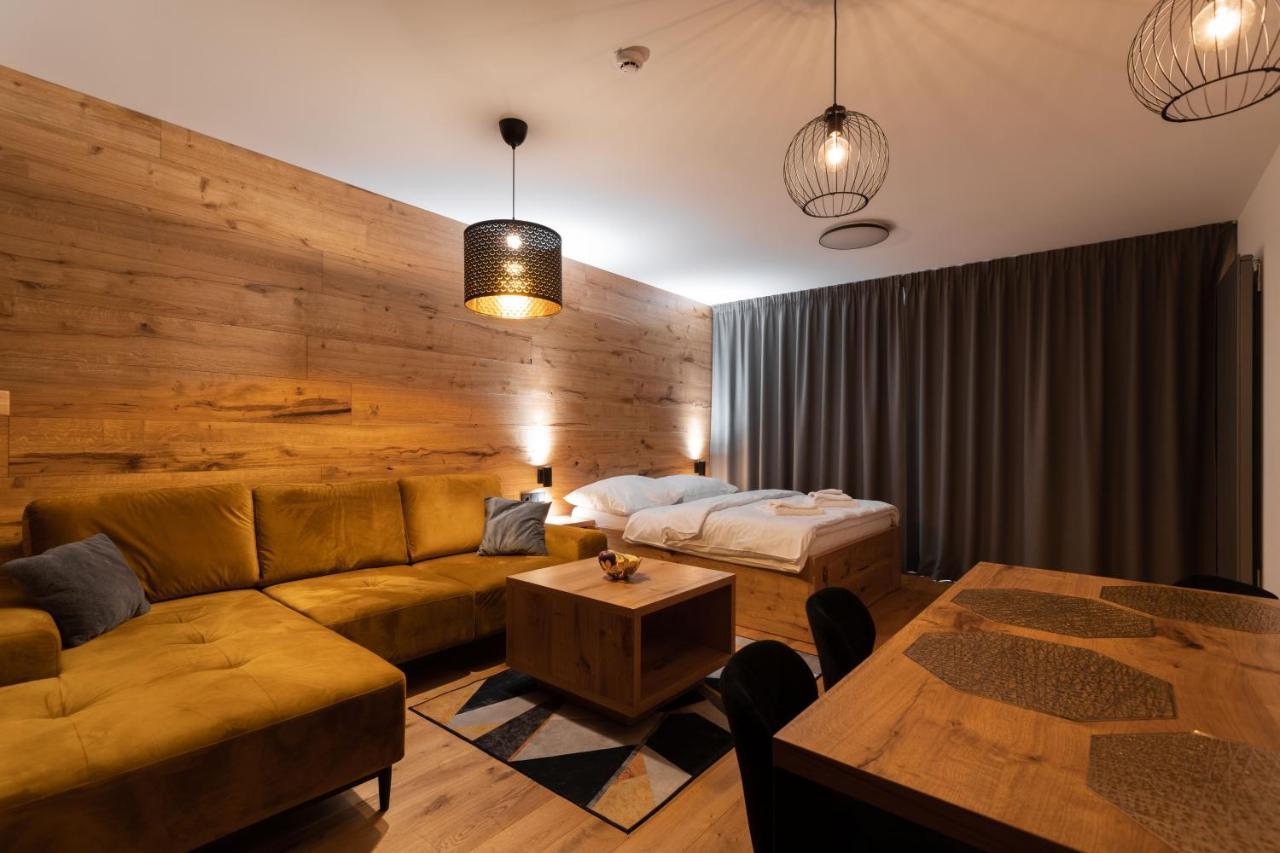 Kralovske Apartmany - Spindleruv Mlyn Exterior photo