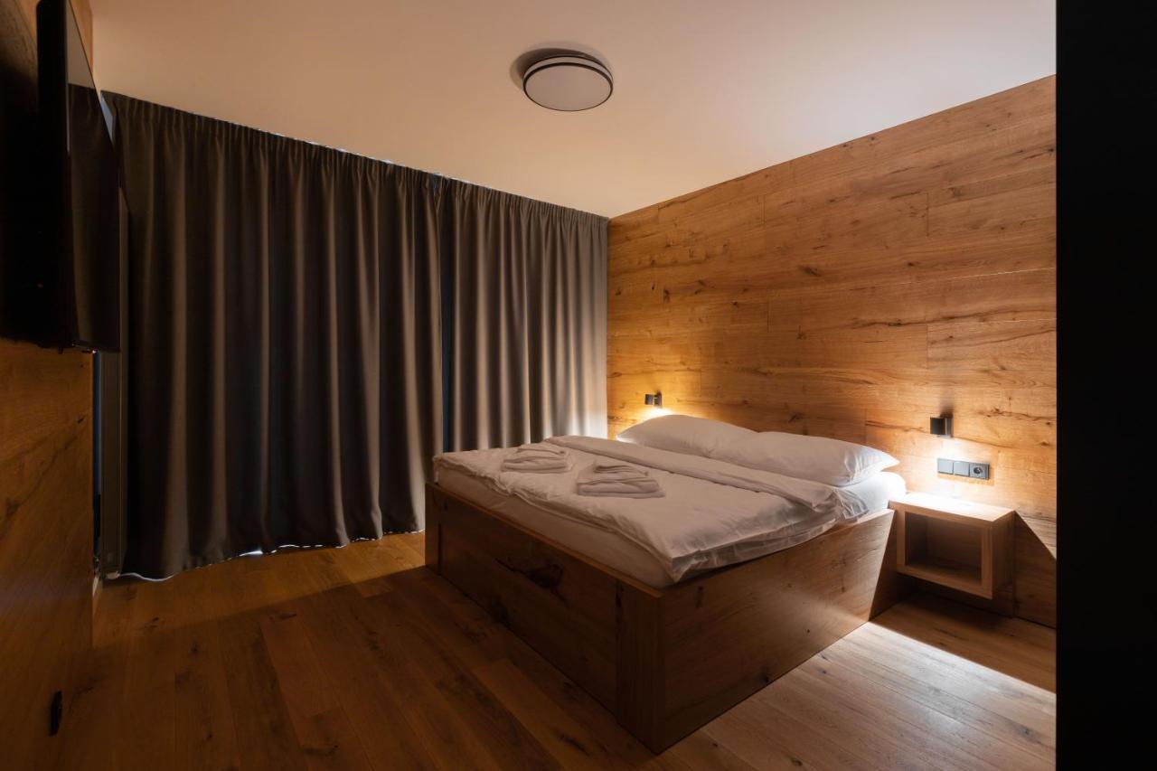 Kralovske Apartmany - Spindleruv Mlyn Exterior photo