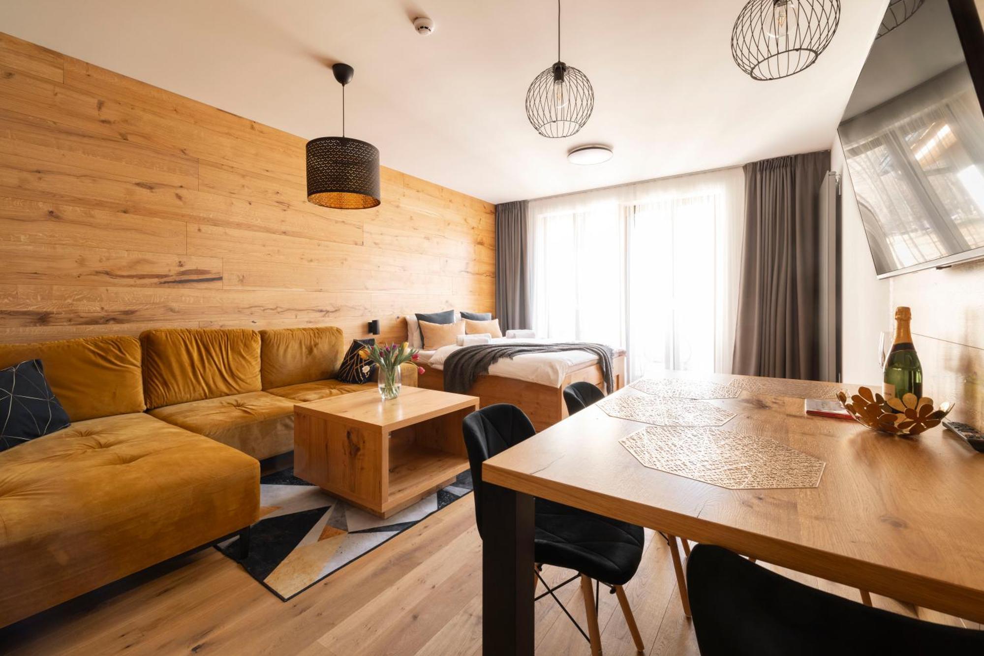 Kralovske Apartmany - Spindleruv Mlyn Exterior photo